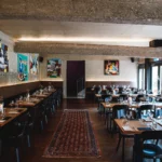 Essen und Kunst | Stilvolle und individuelle Einrichtung im Hase & Igel | Restaurant in Düsseldorf